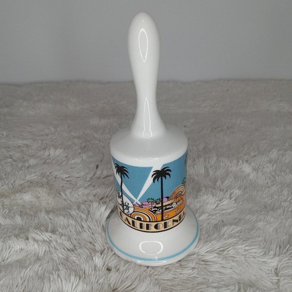 Karol Western Bell - Picture 1 of 16